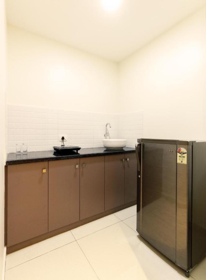 Hotel Paramount Suites & Service Apartments 망갈로르 외부 사진