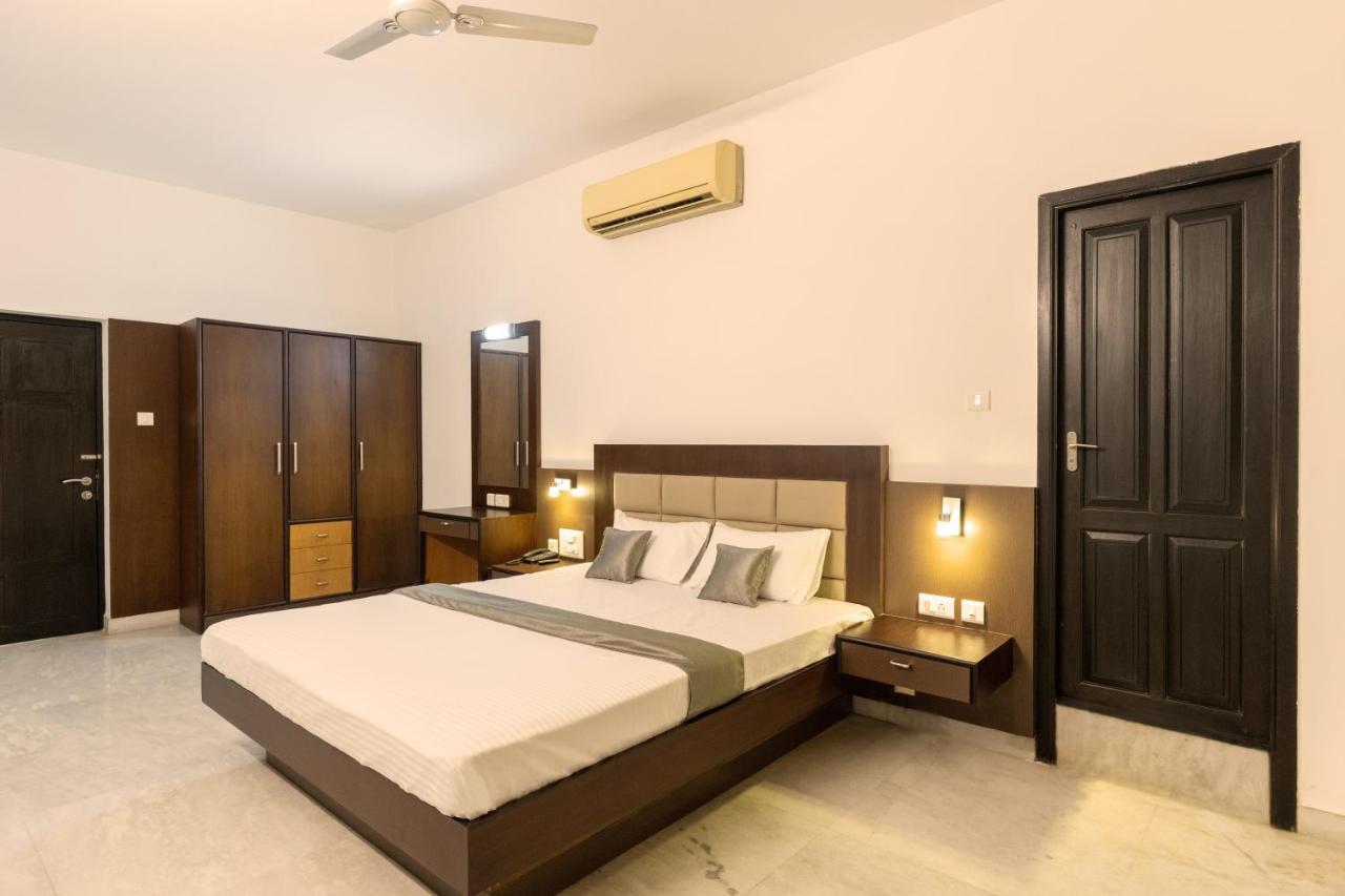 Hotel Paramount Suites & Service Apartments 망갈로르 외부 사진